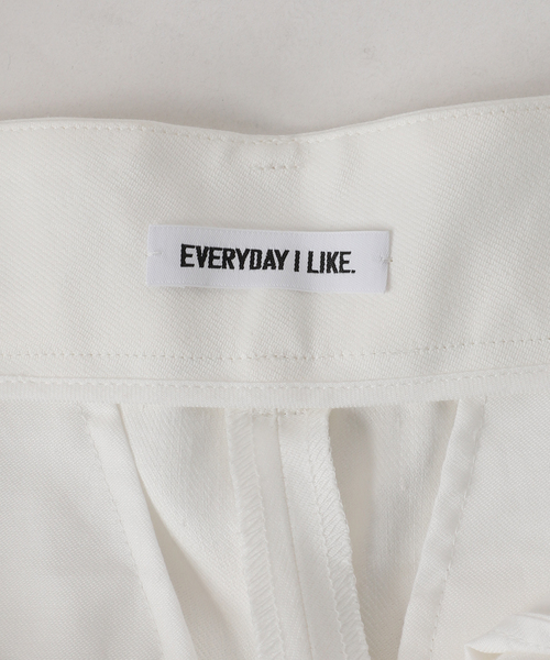 EVERYDAY I LIKE.（エヴリディアイライク）の「*サマーワイドパンツ（スラックス・レディース・ホワイト/カーキ・40/38/36/34）」の6枚目の写真
