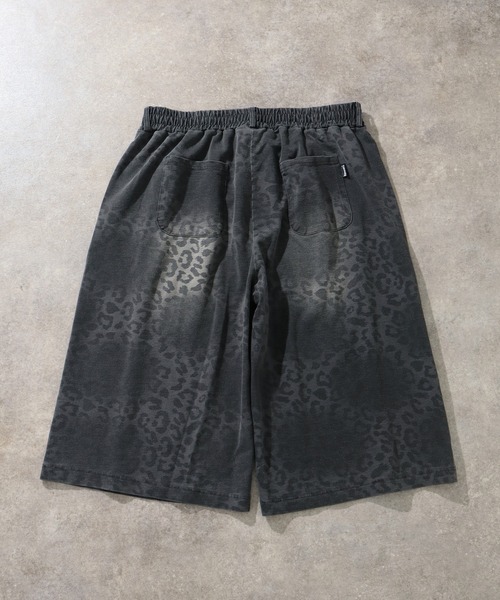 THRASHER(スラッシャー)の「【THRASHER/スラッシャー】スプレーライク加工 レオパード柄 ショーパン(スウェットパンツ・メンズ・ブラック/ブルー/アッシュグレー・XL/L/M)」の4枚目の写真