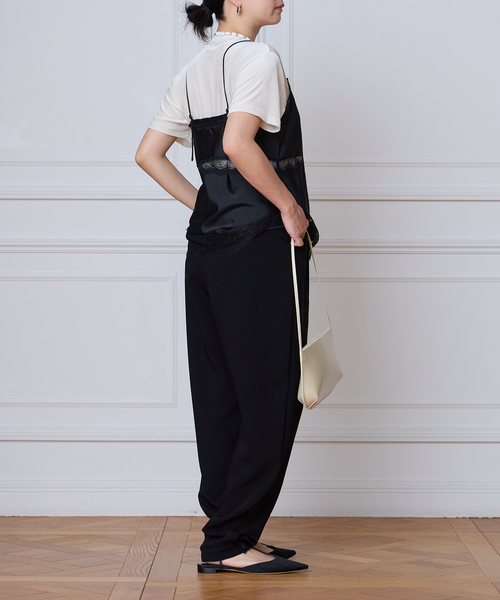 IENA LA BOUCLE(イエナラブークル)の「IENA LA BOUCLE バックサテンジョーゼットパンツ(その他パンツ・レディース・ブラック・38/36)」の7枚目の写真
