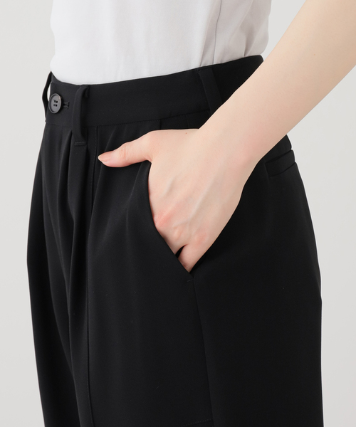IENA LA BOUCLE(イエナラブークル)の「IENA LA BOUCLE バックサテンジョーゼットパンツ(その他パンツ・レディース・ブラック・38/36)」の2枚目の写真