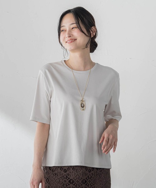 LAUTREAMONT(ロートレアモン)の「汗ジミ防止カットソー(Tシャツ/カットソー・レディース・ベージュ/チャコールグレー/ホワイト/ピンク/ブラック・9号/11号)」の4枚目の写真