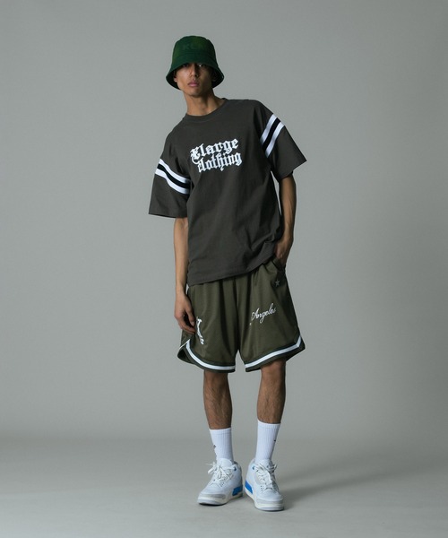 XLARGE(エクストララージ)の「CLASSIC BASKETBALL SHORT PANTS(その他パンツ・メンズ・ブラック/グリーン・XL/L/M/S)」の4枚目の写真