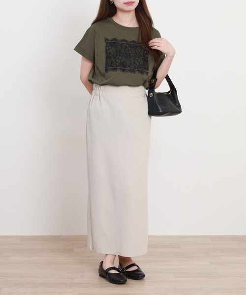 EGLANTINE(エグランティーヌ)の「EGLANTINE フロントレースロゴカットソー 半袖(Tシャツ/カットソー・レディース・カーキ/チャコールグレー/ブラック/オフホワイト・38)」の11枚目の写真