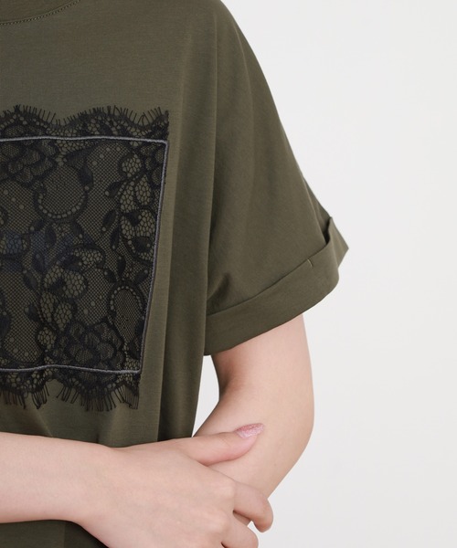 EGLANTINE(エグランティーヌ)の「EGLANTINE フロントレースロゴカットソー 半袖(Tシャツ/カットソー・レディース・カーキ/チャコールグレー/ブラック/オフホワイト・38)」の18枚目の写真