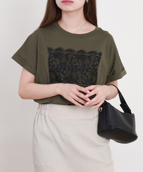 EGLANTINE(エグランティーヌ)の「EGLANTINE フロントレースロゴカットソー 半袖(Tシャツ/カットソー・レディース・カーキ/チャコールグレー/ブラック/オフホワイト・38)」の7枚目の写真