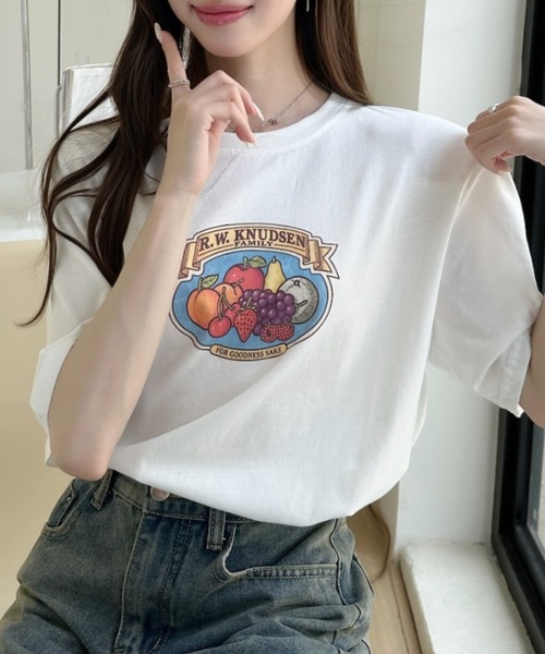Ada.（エイダ）の「ヴィンテージ ライク フルーツ ロゴ 半袖 Tシャツ（Tシャツ/カットソー・レディース・ライトグレー/ホワイト/チャコール/アイボリー・FREE）」の6枚目の写真