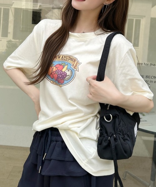 Ada.（エイダ）の「ヴィンテージ ライク フルーツ ロゴ 半袖 Tシャツ（Tシャツ/カットソー・レディース・ライトグレー/ホワイト/チャコール/アイボリー・FREE）」の11枚目の写真