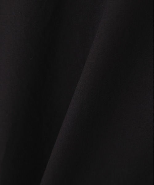 MARGARET HOWELL(マーガレットハウエル)の「YARN DYE WASHED COTTON(シャツ/ブラウス・レディース・ブラック/ライトグレー・2/1)」の5枚目の写真