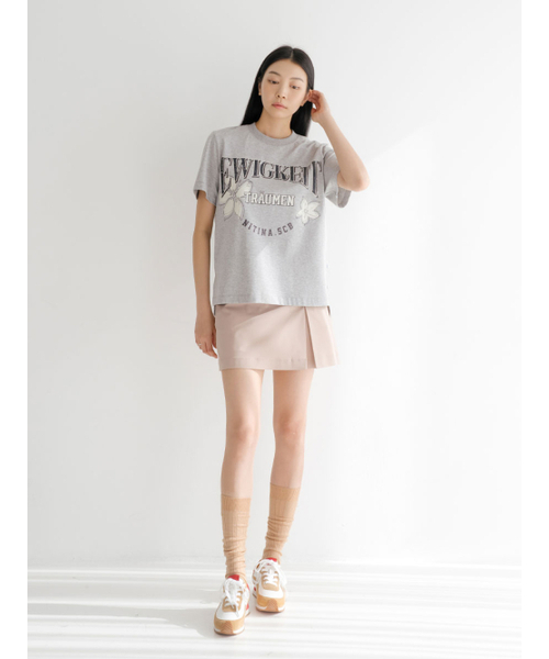 NITINA(ニティナ)の「グラフィックプリント半袖Tシャツ M/GY(Tシャツ/カットソー・レディース・ライトグレー・F)」の6枚目の写真