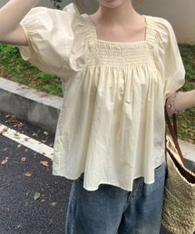 シャーリングパフスリーブブラウス