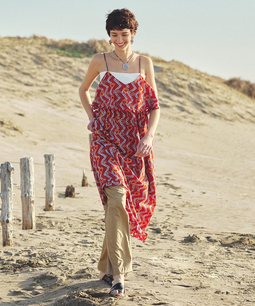 ROSE BUD(ローズバッド)の「HEART PRINT DRESS(ドレス・レディース・ブラウン/レッド・ONE SIZE)」の3枚目の写真