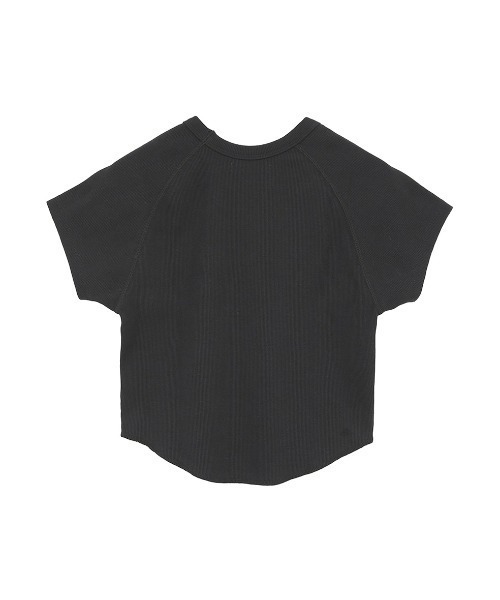 CLANE(クラネ)の「CLANE/クラネ/ROUND SHORT SLEEVE TOPS(Tシャツ/カットソー・レディース・ブラック/ホワイト・1)」の9枚目の写真