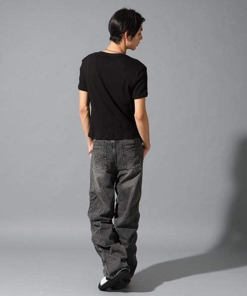 LAND MUSEUM（ランドミュージアム）の「LAND MUSEUM／スリムヘンリーネックＴ（Tシャツ/カットソー・メンズ・ブラック/ホワイト・LARGE/MEDIUM）」の3枚目の写真