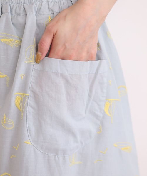 Emago(イマゴ)の「EMAGO ヨット刺繍スカート(スカート・レディース・パープル/グレー/ブラック・FREE)」の10枚目の写真