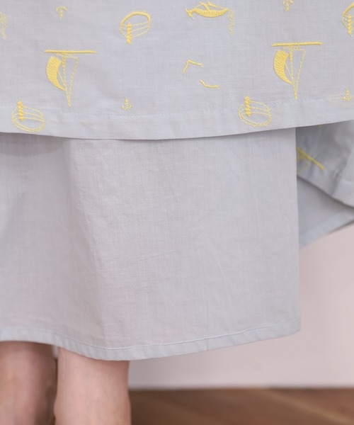 Emago(イマゴ)の「EMAGO ヨット刺繍スカート(スカート・レディース・パープル/グレー/ブラック・FREE)」の11枚目の写真