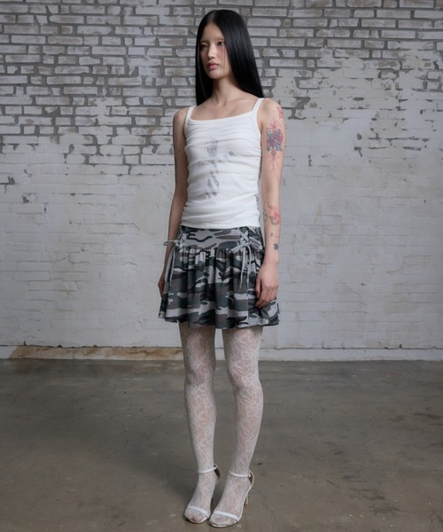 NIIER NOR(ニアノア)の「A'GEM/9 × .kom 『NIIER NOR/ニーアノア』LACE UP CAMO SKIRT/レースアップカモ スカート(スカート・レディース・グレー/カーキ・FREE)」の8枚目の写真