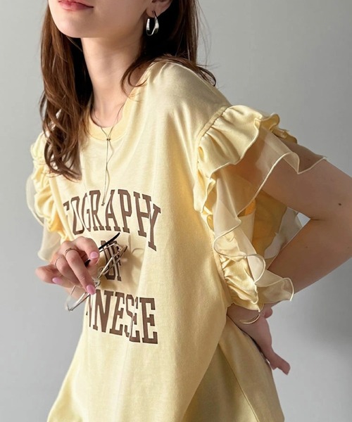 2ly2(トゥーリートゥー)の「フリルスリーブロゴTシャツ レディース カジュアルトップス(Tシャツ/カットソー・レディース・イエロー/グレー/ホワイト・FREE)」の6枚目の写真