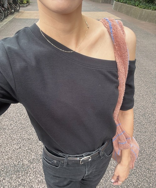 model：H165 着用サイズ：FREE