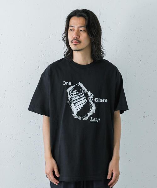 Cotton Expressions(コットンエクスプレッションズ)の「Cotton Expressions ONE GIANT LEAP T-SHIRTS(Tシャツ/カットソー・メンズ・ブラック・X-LARGE/LARGE/MEDIUM)」の2枚目の写真