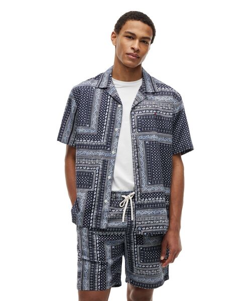 TOMMY HILFIGER(トミーヒルフィガー)の「コットンテンセルバンダナ柄ショートスリーブシャツ(シャツ/ブラウス・メンズ・ネイビー・X-LARGE/SMALL/MEDIUM/LARGE)」の1枚目の写真