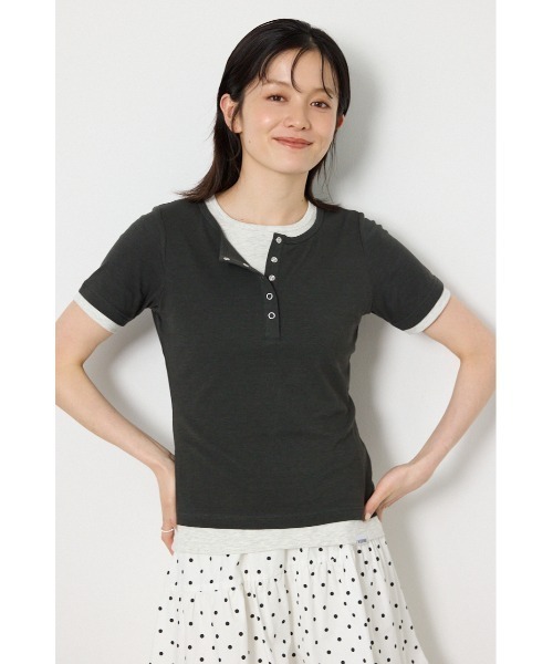 RODEO CROWNS WIDE BOWL(ロデオクラウンズワイドボウル)の「フェイクレイヤードヘンリーTシャツ(Tシャツ/カットソー・レディース・チャコールグレー/ブラウン/グレー×ホワイト/オフホワイト・FREE)」の21枚目の写真