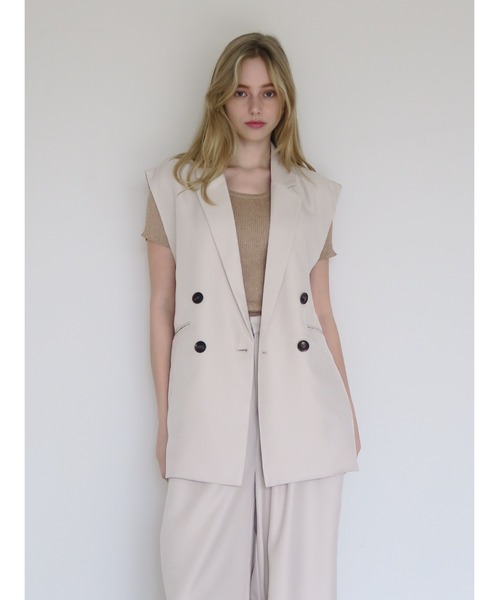 swane(スワネ)の「long tailored gilet(ベスト・レディース・ブラック/アイボリー・FREE)」の7枚目の写真