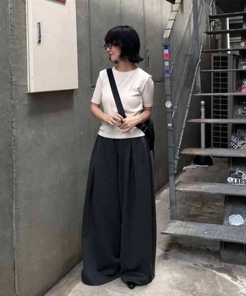 goocy(グーシー)の「ボンディングタックパンツ(その他パンツ・レディース・チャコールグレー/ブラウン/ブラック・FREE)」の5枚目の写真