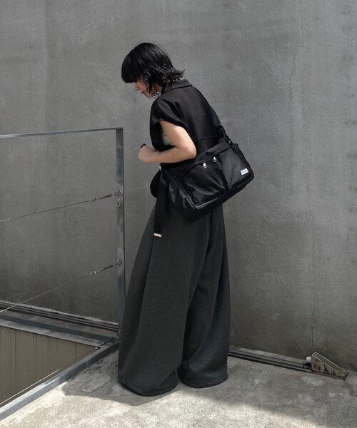 goocy(グーシー)の「ボンディングタックパンツ(その他パンツ・レディース・チャコールグレー/ブラウン/ブラック・FREE)」の6枚目の写真