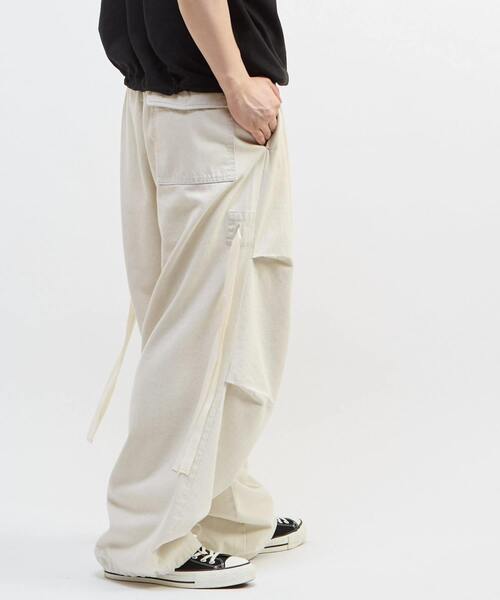 DENIM WIDE CARGO PANTS（カーゴパンツ）｜CONVERSE TOKYO（コンバース