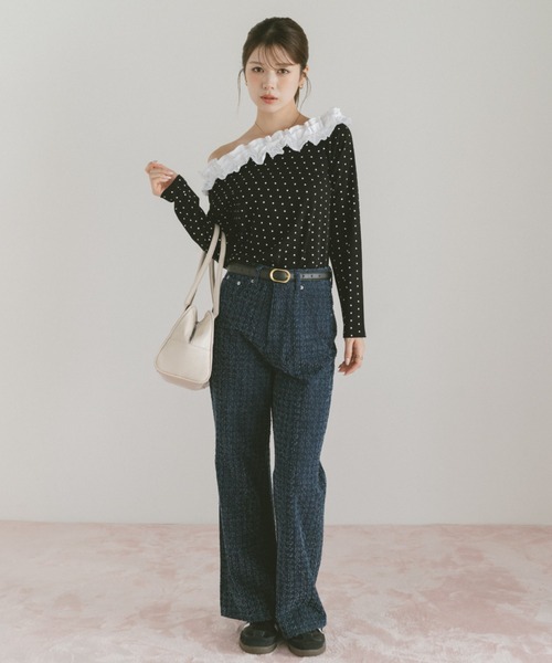 VANNIE U(ヴァニーユー)の「フリルワンショルダーカットソー(Tシャツ/カットソー・レディース・ブラック×ホワイト/ブラック・FREE)」の12枚目の写真