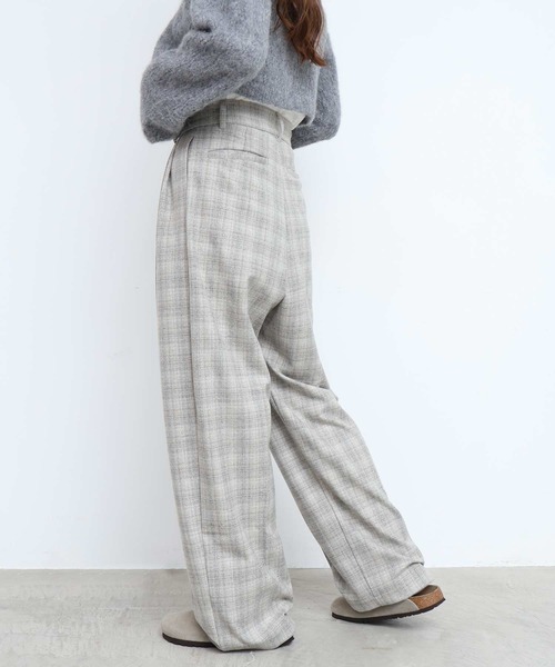 fig Ｌondon（フィグロンドン）の「CHECK 3tuck pants（その他パンツ・レディース・ブラック/グレー・1/0）」の12枚目の写真