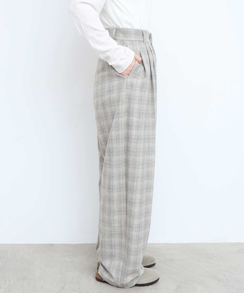 fig Ｌondon（フィグロンドン）の「CHECK 3tuck pants（その他パンツ・レディース・ブラック/グレー・1/0）」の15枚目の写真