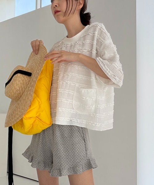 FAVORITO(ファヴォリート)の「クルーネックリラックス トップス(その他トップス・レディース・ホワイト/ブラック・F)」の7枚目の写真