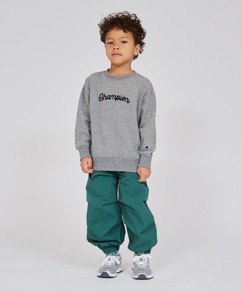 Champion(チャンピオン)の「【Champion/チャンピオン】キッズ クルーネックスウェットシャツ(Tシャツ/カットソー・キッズ・レッド/ブルー系その他/チャコール・100/110/120/130/140/150/160)」の7枚目の写真