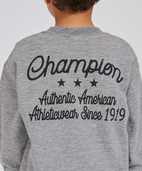 Champion(チャンピオン)の「【Champion/チャンピオン】キッズ クルーネックスウェットシャツ(Tシャツ/カットソー・キッズ・レッド/ブルー系その他/チャコール・100/110/120/130/140/150/160)」の6枚目の写真
