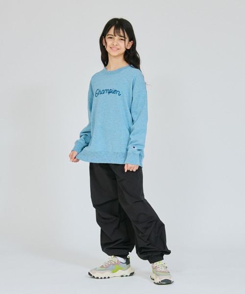 Champion(チャンピオン)の「【Champion/チャンピオン】キッズ クルーネックスウェットシャツ(Tシャツ/カットソー・キッズ・レッド/ブルー系その他/チャコール・100/110/120/130/140/150/160)」の20枚目の写真