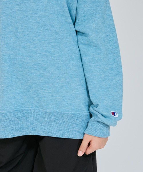Champion(チャンピオン)の「【Champion/チャンピオン】キッズ クルーネックスウェットシャツ(Tシャツ/カットソー・キッズ・レッド/ブルー系その他/チャコール・100/110/120/130/140/150/160)」の19枚目の写真