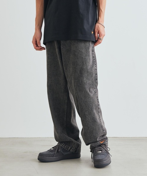 NIKE(ナイキ)の「ナイキ "Your Message Here" メンズ ブラック ジーンズ / Nike Sportswear Men's Black Jeans IR8190-010 Black(デニムパンツ・メンズ・ブラック・28/32/30/40/38/36/34)」の1枚目の写真