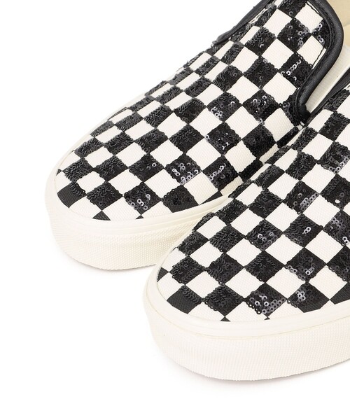 VANS（バンズ）の「VANS: Classic Slip-On（スニーカー・レディース・ブラック・30/35/40/45/50）」の5枚目の写真