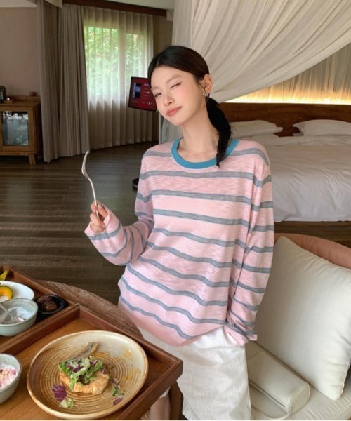 GEMEDA(ジェメダ)の「ボーダー柄配色ロングTシャツ(Tシャツ/カットソー・レディース・ライトグリーン/ホワイト/ライトピンク・M)」の19枚目の写真