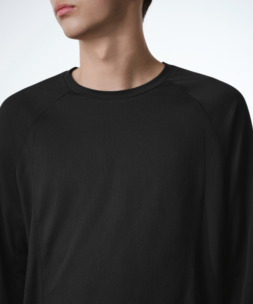 MUSINSA STANDARD（ムシンサスタンダード）の「[シティレジャー] トレイル長袖Tシャツ [ブラック]（Tシャツ/カットソー・メンズ・その他・2XL/MEDIUM/LARGE/SMALL/X-LARGE）」の5枚目の写真