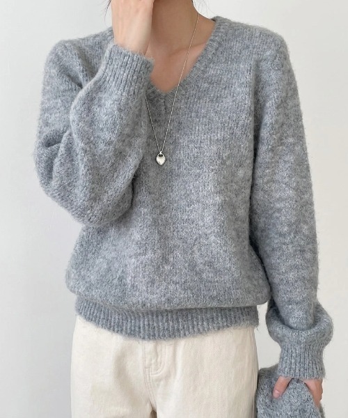yuue' ( wear )(ユーイ)の「Vネックルーズニットトップス(ニット/セーター・レディース・アイボリー/ブルー/グレー/レッド・FREE)」の12枚目の写真