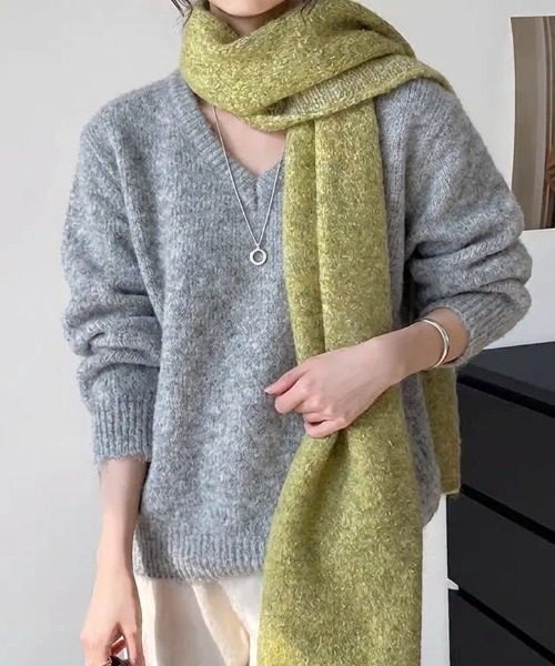 yuue' ( wear )(ユーイ)の「Vネックルーズニットトップス(ニット/セーター・レディース・アイボリー/ブルー/グレー/レッド・FREE)」の15枚目の写真