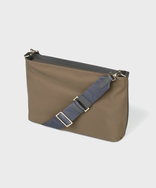 Paul Smith(ポールスミス)の「ブランデッドナイロン ショルダーバッグ【553458 N311S】(ショルダーバッグ・メンズ・ネイビー/ブラック/グレイッシュベージュ・FREE)」の20枚目の写真