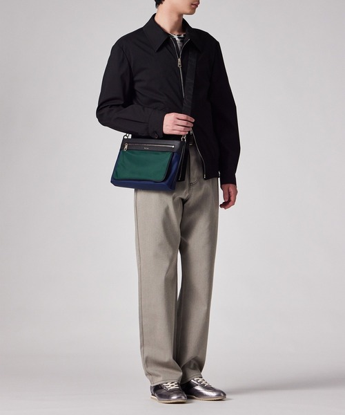 Paul Smith(ポールスミス)の「ブランデッドナイロン ショルダーバッグ【553458 N311S】(ショルダーバッグ・メンズ・ネイビー/ブラック/グレイッシュベージュ・FREE)」の17枚目の写真