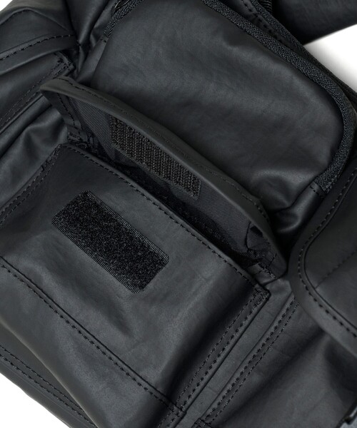 BAICYCLON by Bagjack（バイシクロン バイ バグジャック）の「【BAICYCLON by Bagjack/バイシクロン】MULTI POCKET SHOULDER BAG / マルチポケットショルダーバッグ / BCL-85（ショルダーバッグ・メンズ・ブラック・フリー）」の2枚目の写真