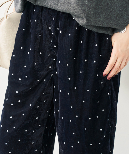 Spick & Span(スピックアンドスパン)の「VIAN / ヴィアン スターダストグリッターベルベットイージーワイドパンツ(その他パンツ・レディース・ブラック/ネイビー・38)」の5枚目の写真