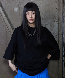 Low-Cut Line Half T-shirt_Black