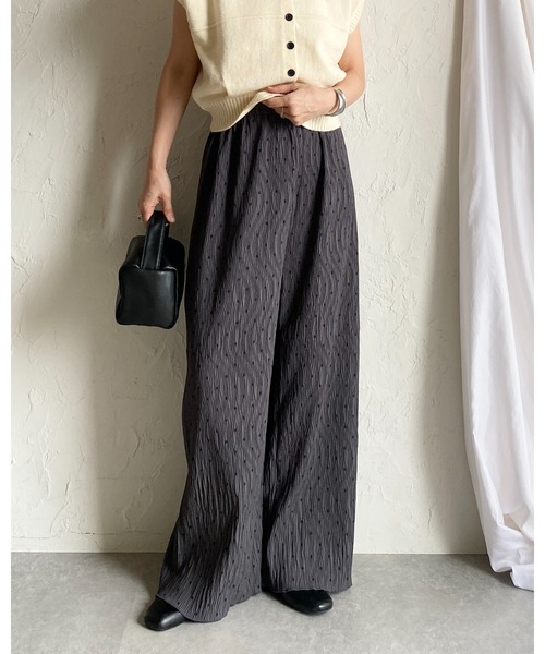 She's Closet(シーズクローゼット)の「ヒョウ柄 レオパード & 水玉 ドット柄 ストレート ワイド プリーツパンツ(その他パンツ・レディース・ブラック/チャコールグレー/ドット/ブラウン・FREE)」の7枚目の写真