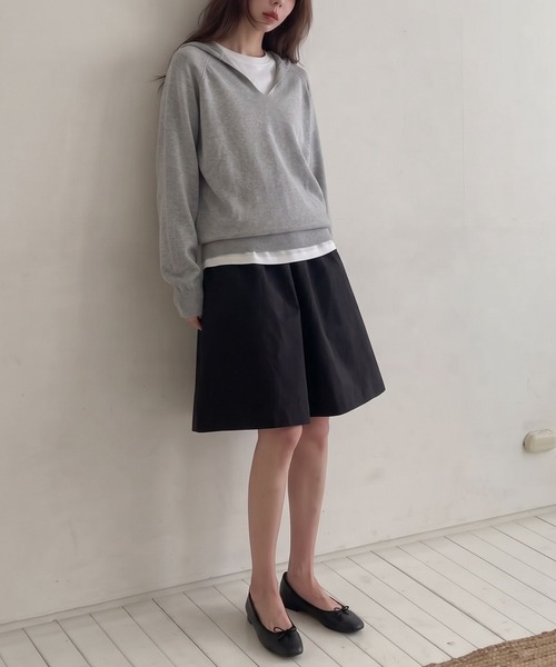aimoha（アイモハ）の「アンチピリングVネックフードニット（ニット/セーター・レディース・ライトグレー/ベージュ/アイボリー・FREE）」の6枚目の写真